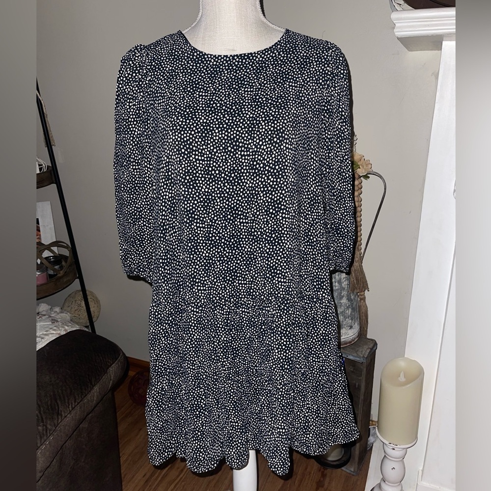 Zara Micro Dot Ruffled Mini Dress In Black Size M. EUC🖤